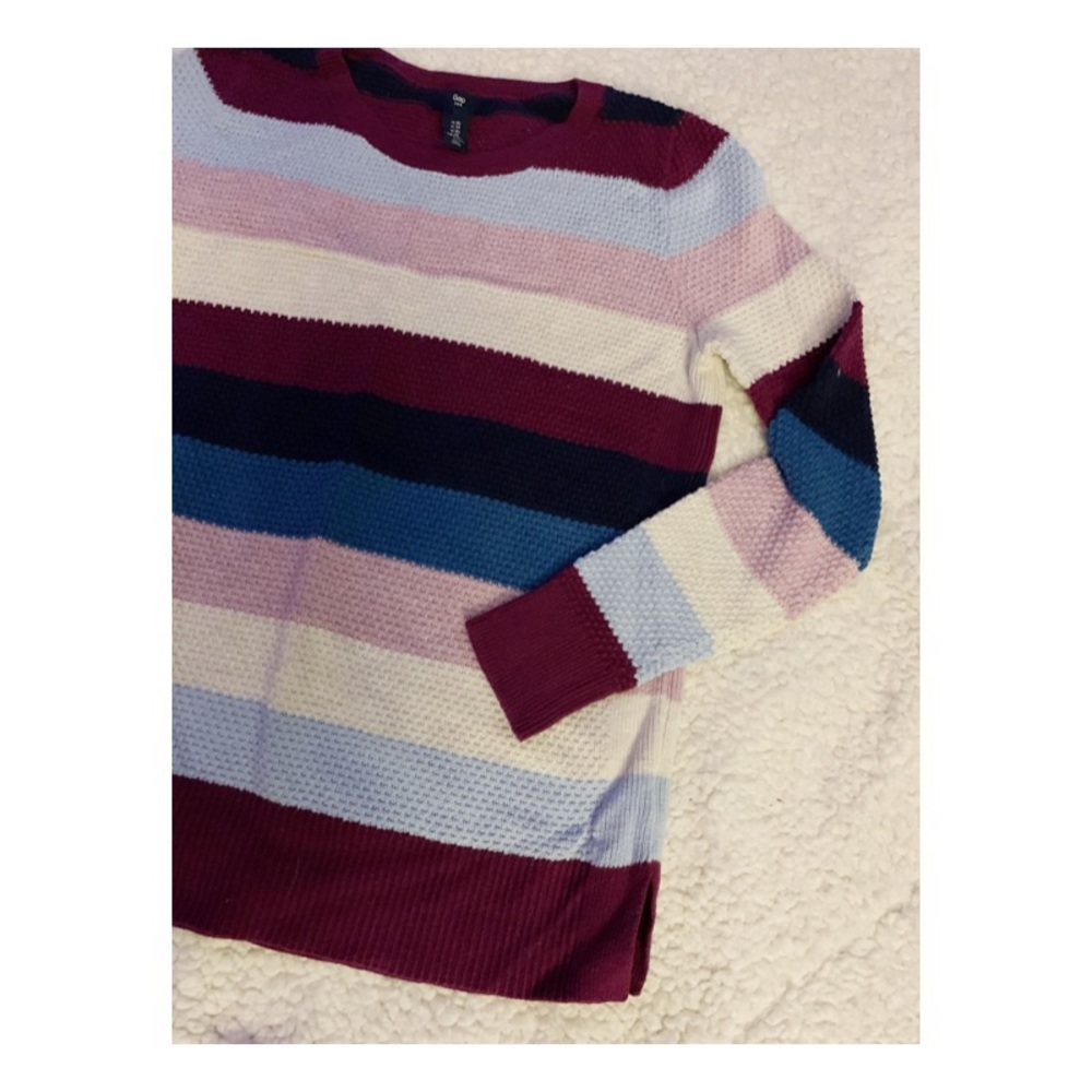 Gap Sweater